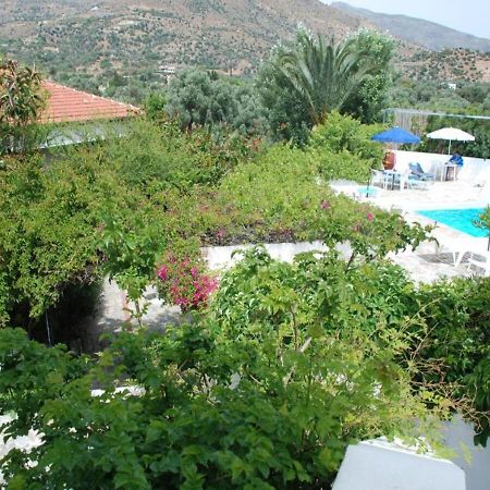 Sunningdale Hotel Agia Galini Esterno foto
